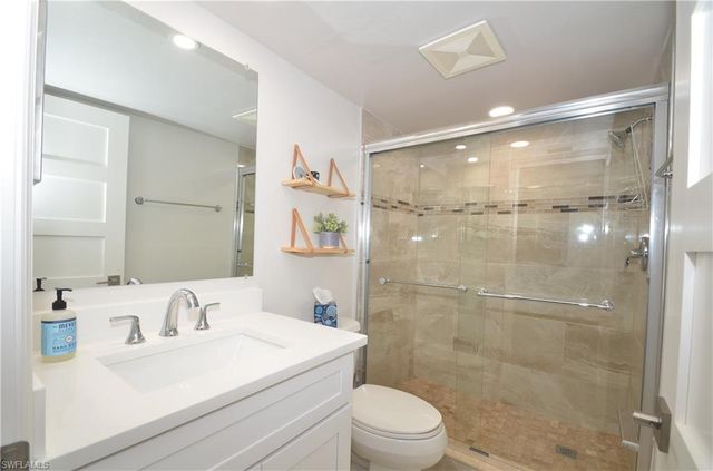 271 Southbay DR 235, Naples, FL 34108