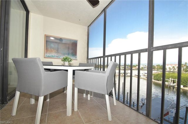 271 Southbay DR 235, Naples, FL 34108