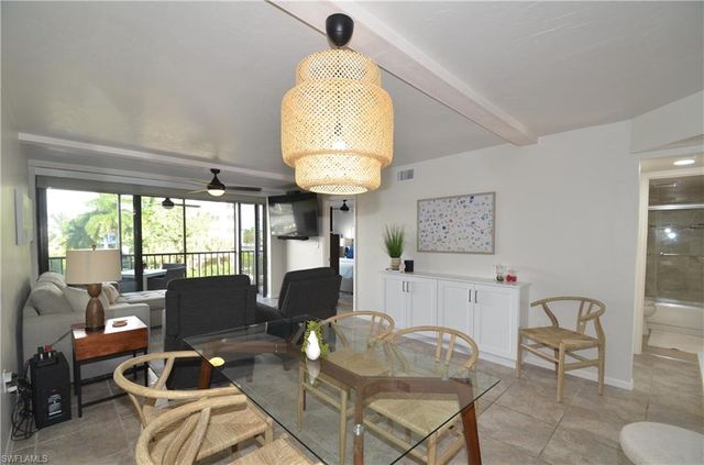 271 Southbay DR 235, Naples, FL 34108