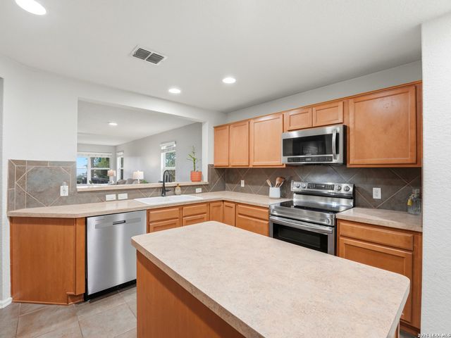 5336 Storm King, Schertz, TX 78108