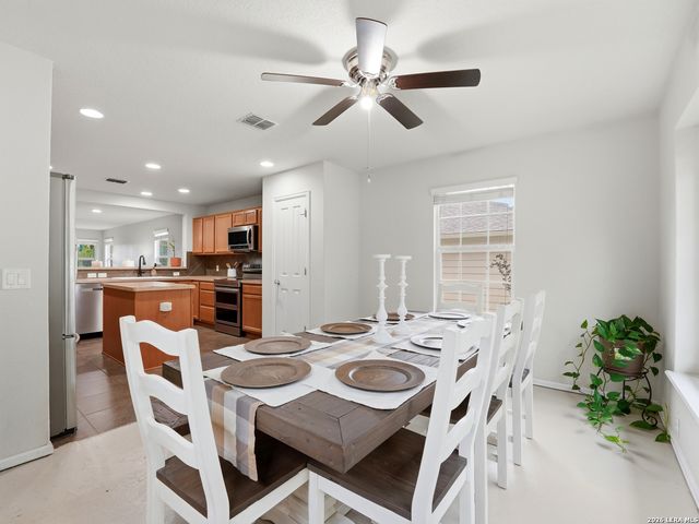 5336 Storm King, Schertz, TX 78108