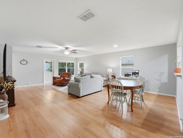 5336 Storm King, Schertz, TX 78108