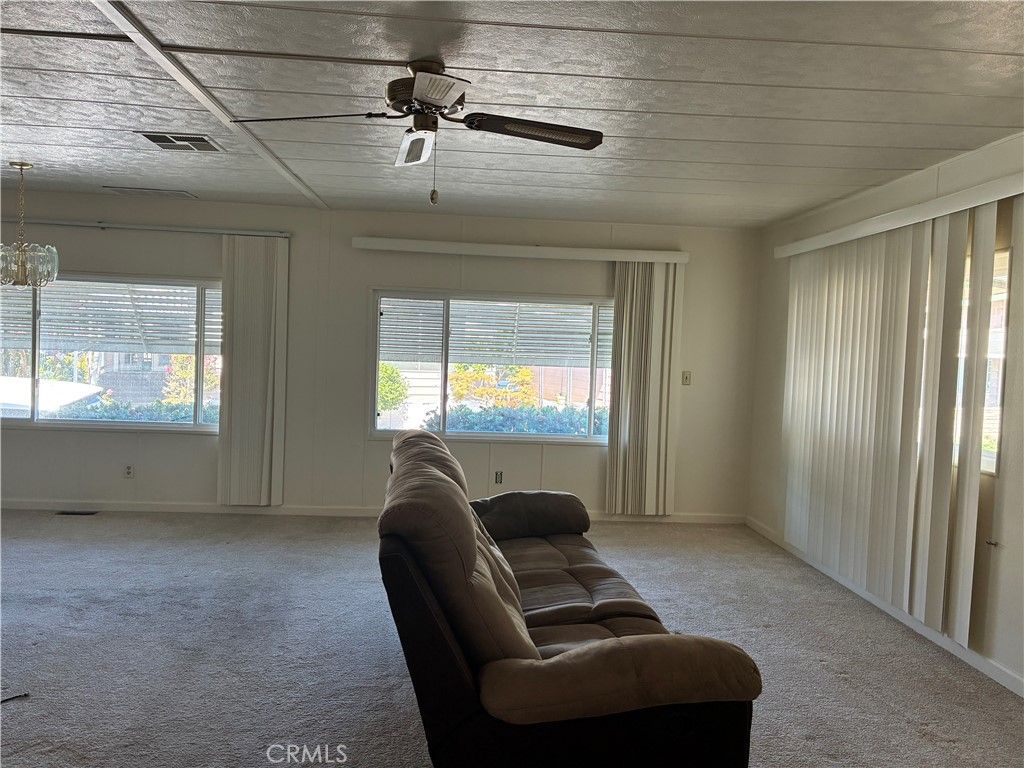 Image 8 of property listing at 1901 Dayton 85, Chico, CA 95928