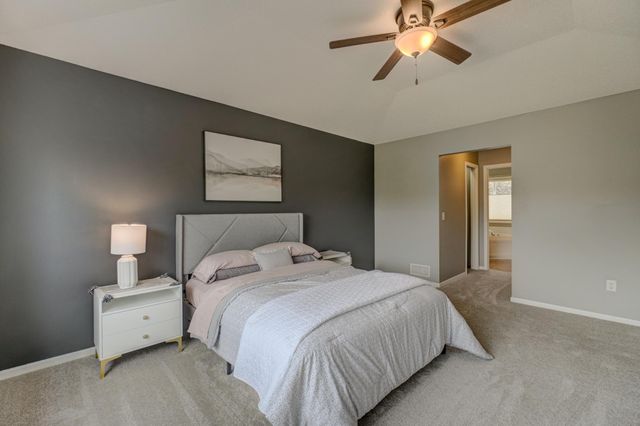 3412 Walden Drive, Woodbury, MN 55129