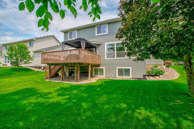 3412 Walden Drive, Woodbury, MN 55129