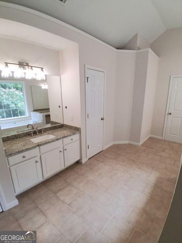 140 Dearing Woods Way, Covington, GA 30014