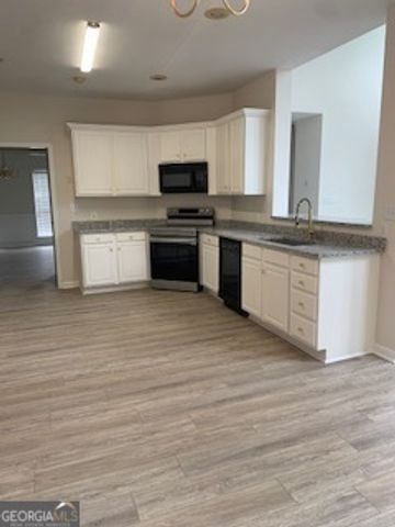 140 Dearing Woods Way, Covington, GA 30014