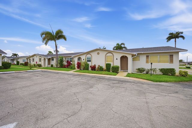 2680 Barkley Drive E C, West Palm Beach, FL 33415