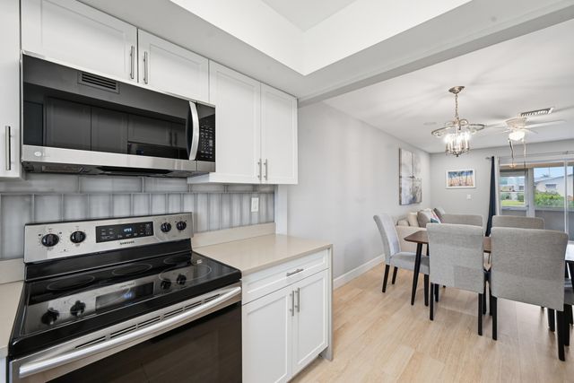 2680 Barkley Drive E C, West Palm Beach, FL 33415