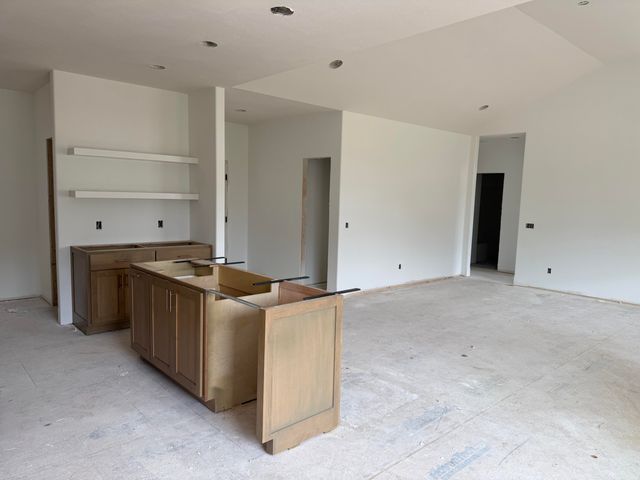 2605 W Webb Road, Ozark, MO 65721