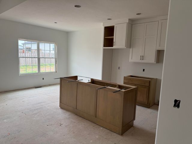 2605 W Webb Road, Ozark, MO 65721