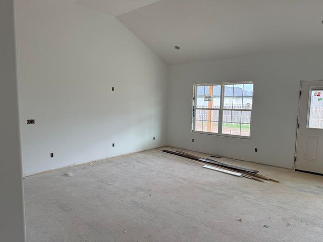 2605 W Webb Road, Ozark, MO 65721