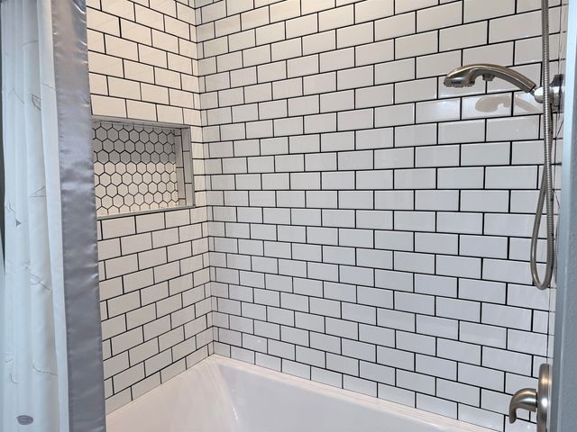 150 Mulberry Loop NE, Minot, ND 58703