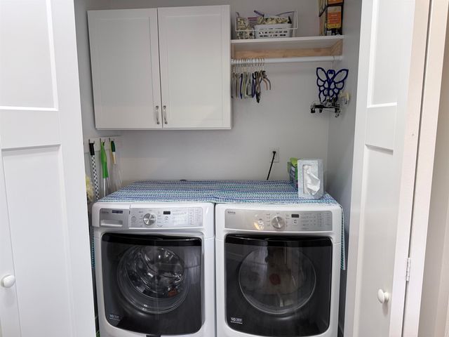 150 Mulberry Loop NE, Minot, ND 58703