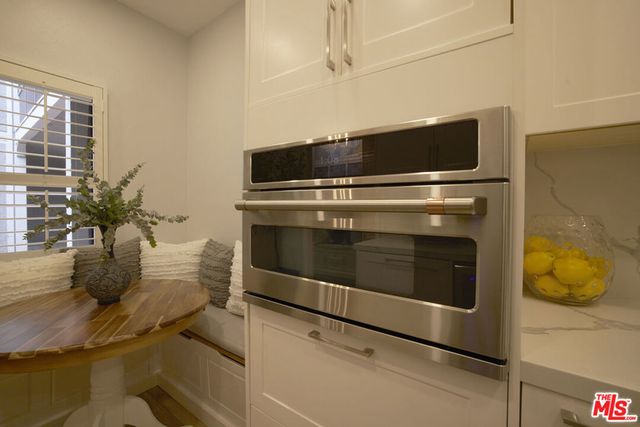 14844 Dickens Street 108, Sherman Oaks, CA 91403