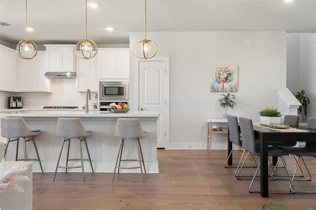 8419 Laughlin LN, Austin, TX 78744