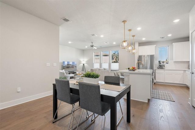 8419 Laughlin LN, Austin, TX 78744