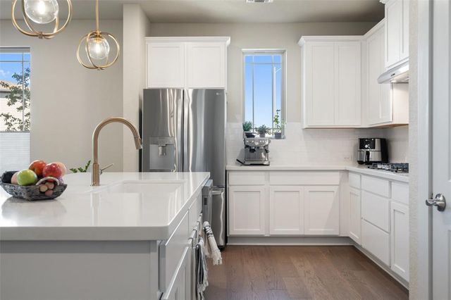 8419 Laughlin LN, Austin, TX 78744