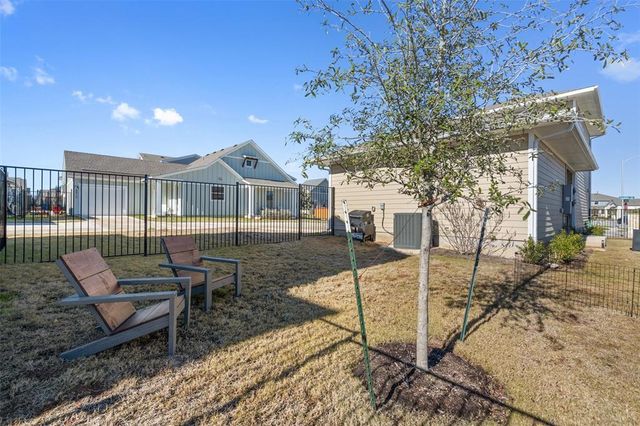 8419 Laughlin LN, Austin, TX 78744