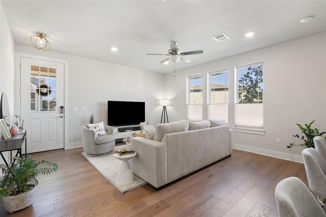 8419 Laughlin LN, Austin, TX 78744