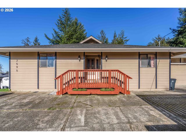 2595 BRUSSELLS St, North Bend, OR 97459