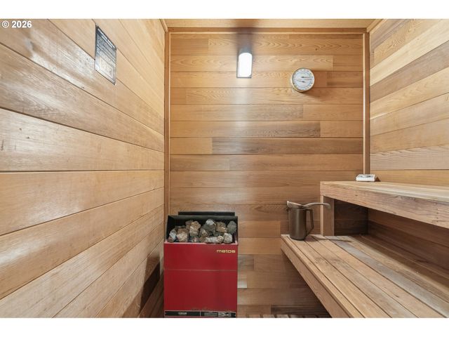 2595 BRUSSELLS St, North Bend, OR 97459