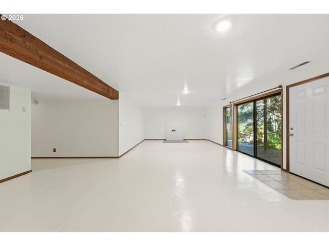 2595 BRUSSELLS St, North Bend, OR 97459