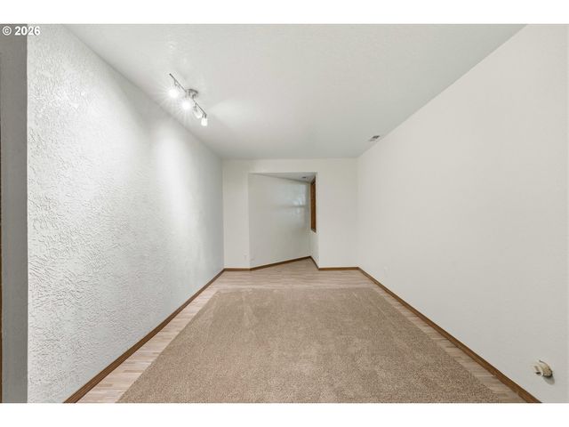 2595 BRUSSELLS St, North Bend, OR 97459