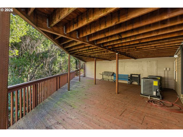 2595 BRUSSELLS St, North Bend, OR 97459