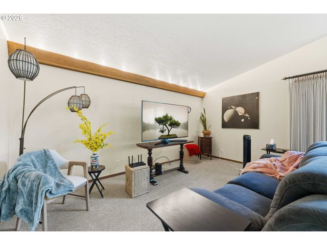 2595 BRUSSELLS St, North Bend, OR 97459