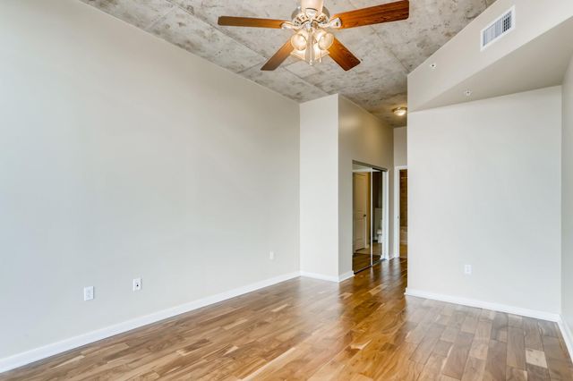 360 Nueces ST 2607, Austin, TX 78701