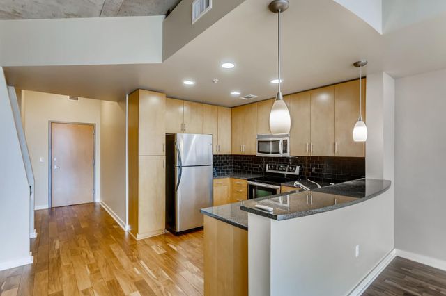 360 Nueces ST 2607, Austin, TX 78701