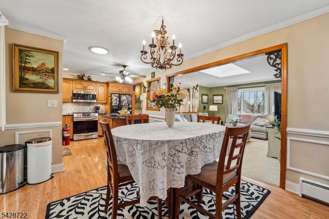 42 Scenic Dr, Green Twp., NJ 07821