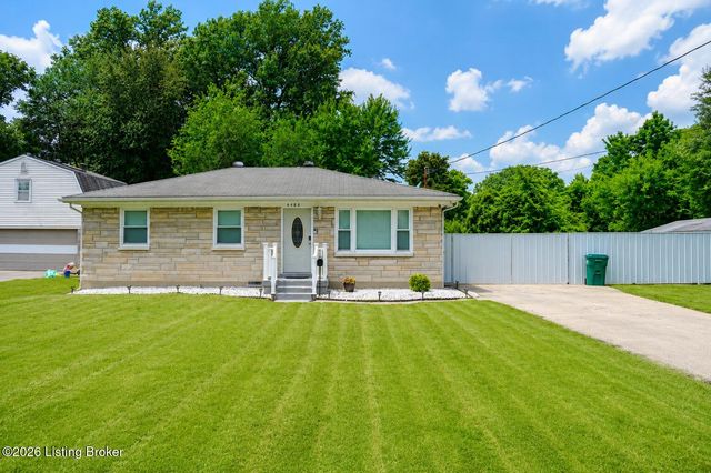4426 Lynnview Dr, Louisville, KY 40216