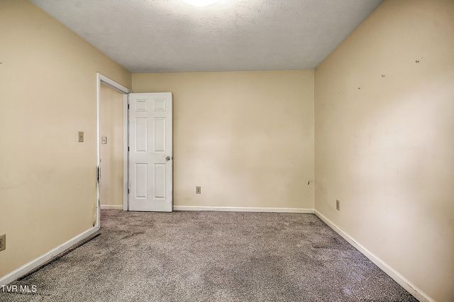 126 Nikki Circle, Church Hill, TN 37642