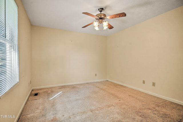 126 Nikki Circle, Church Hill, TN 37642