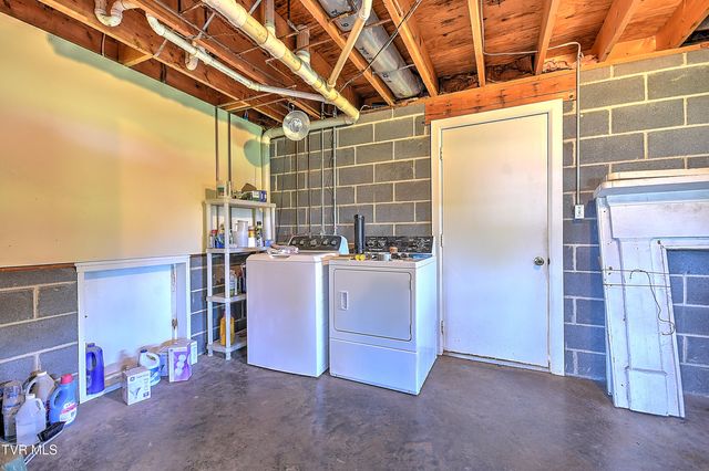 126 Nikki Circle, Church Hill, TN 37642