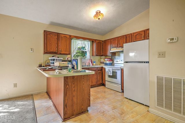 126 Nikki Circle, Church Hill, TN 37642