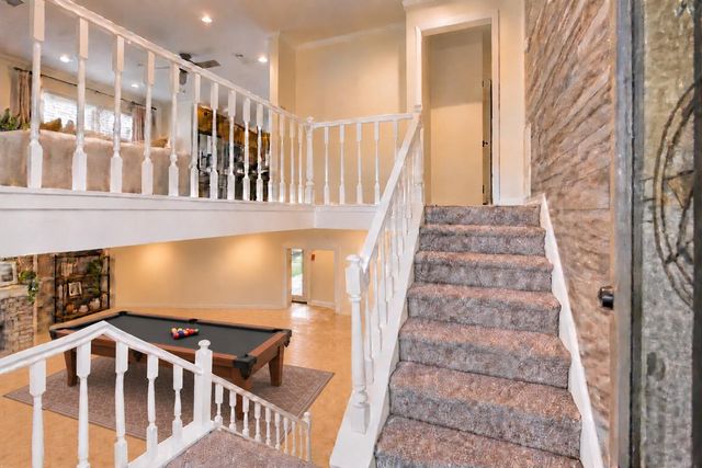 15334 Bratten Lane, Houston, TX 77598