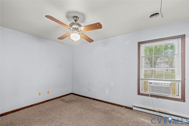 5330 Thornington Dr, North Chesterfield, VA 23237
