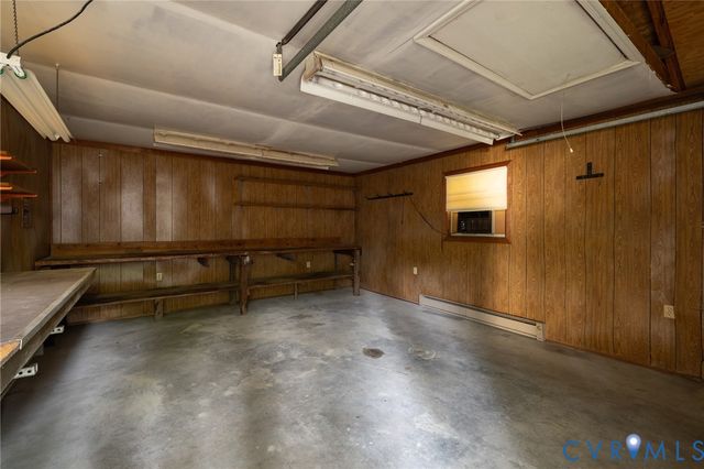 5330 Thornington Dr, North Chesterfield, VA 23237