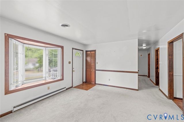 5330 Thornington Dr, North Chesterfield, VA 23237