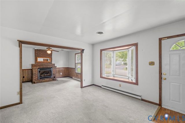 5330 Thornington Dr, North Chesterfield, VA 23237