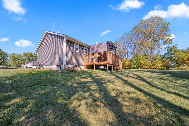 7326 Sr 19, U2, L86-87, Mount Gilead, OH 43338