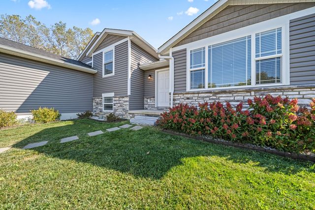 7326 Sr 19, U2, L86-87, Mount Gilead, OH 43338