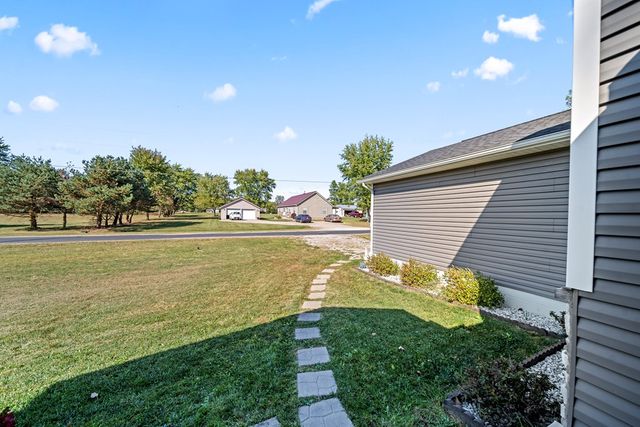 7326 Sr 19, U2, L86-87, Mount Gilead, OH 43338