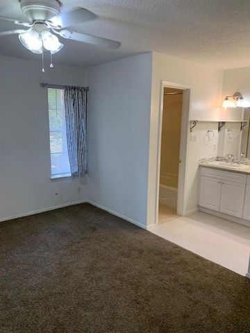 6804 Shier CV B, Austin, TX 78745