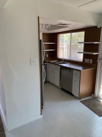 6804 Shier CV B, Austin, TX 78745