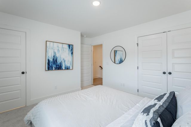 1590 S Watkins Street, Chattanooga, TN 37404