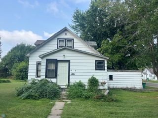 34 6th Avenue NE, Lidgerwood, ND 58053
